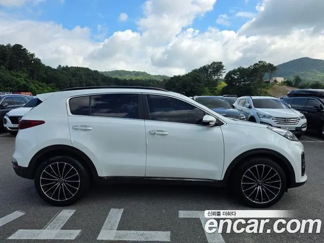 KIA SPORTAGE THE BOLD 2019 — 50 227 км, белый, Корея — под ключ — фото 4