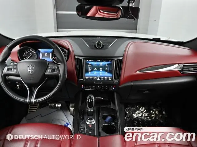 MASERATI LEVANTE 2017 — 95 000 км, белый, Корея — под ключ — фото 7