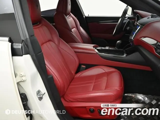 MASERATI LEVANTE 2017 — 95 000 км, белый, Корея — под ключ — фото 10