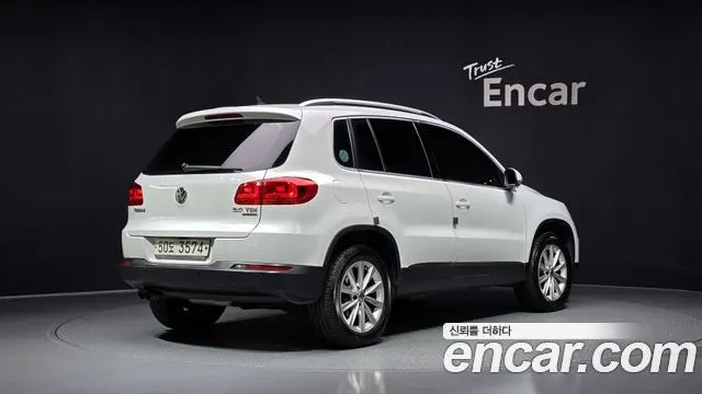VOLKSWAGEN TIGUAN 2015 — 148 848 км, белый, Корея — под ключ — фото 2