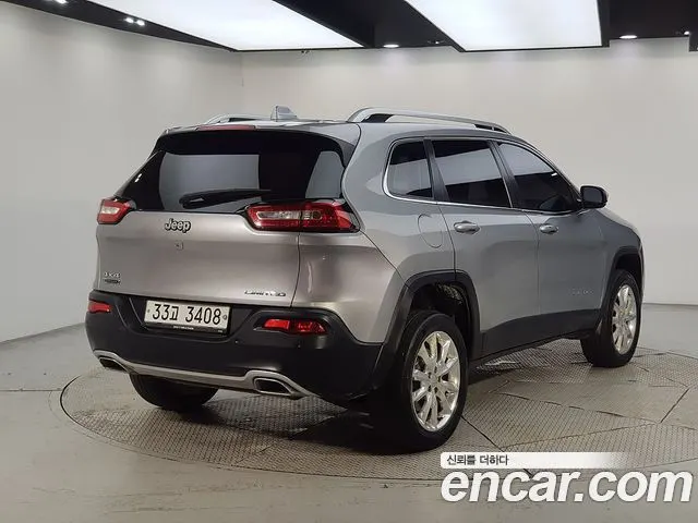 JEEP CHEROKEE 2015 — 135 000 км, серый, Корея — под ключ — фото 4