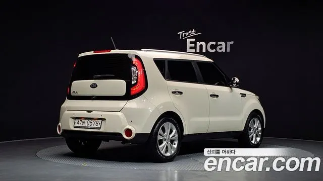 KIA SOUL 2016 — 123 828 км, белый-перламутр, Корея — под ключ — фото 2