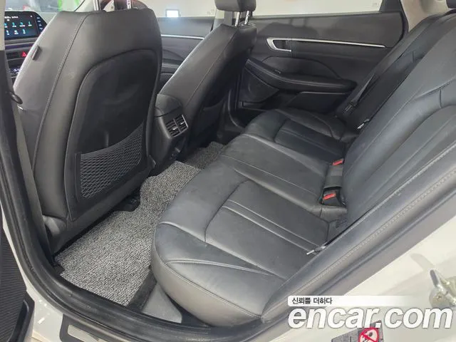 HYUNDAI SONATA HYBRID 2022 — 85 000 км, белый-перламутр, Корея — под ключ — фото 6