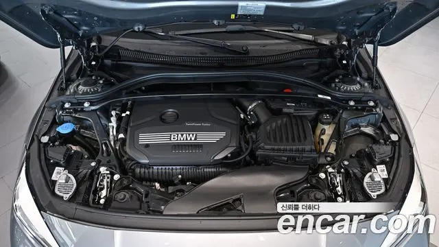 BMW 1 SERIES 2024 — 14 710 км, светло-золотистый, Корея — под ключ — фото 6