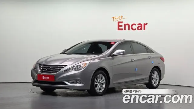 HYUNDAI SONATA 2012 — 72 084 км, серебристо-серый, Корея — под ключ — фото 1