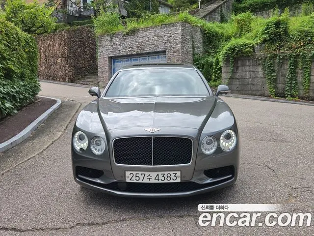 BENTLEY FLYING SPUR 2018