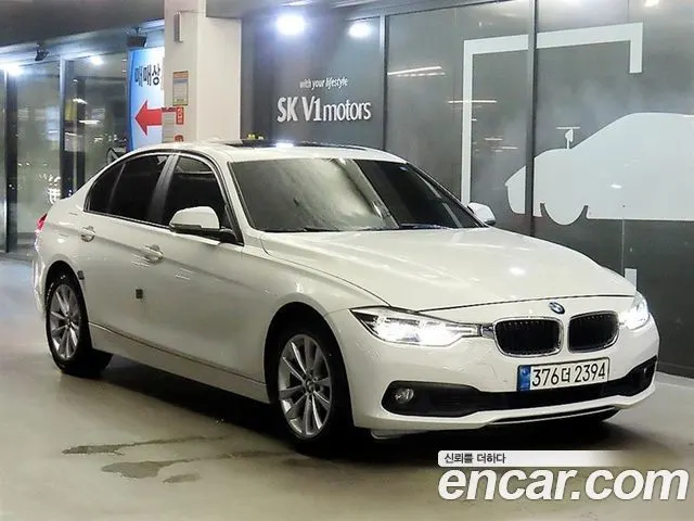 BMW 3 SERIES 2016 — 116 625 км, белый, Корея — под ключ — фото 1