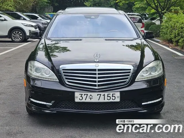 MERCEDES-BENZ S-CLASS W221 2010