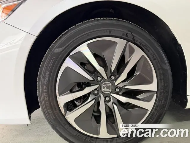 HONDA ACCORD 1 2019 — 133 000 км, белый, Корея — под ключ — фото 5