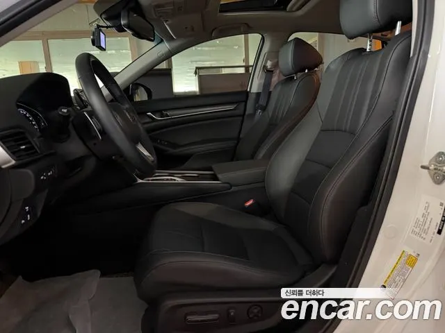 HONDA ACCORD 1 2019 — 133 000 км, белый, Корея — под ключ — фото 10