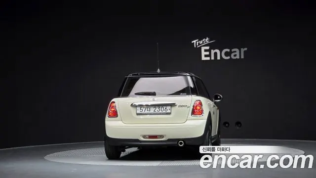 MINI COOPER D 2012 — 137 011 км, белый-перламутр, Корея — под ключ — фото 4