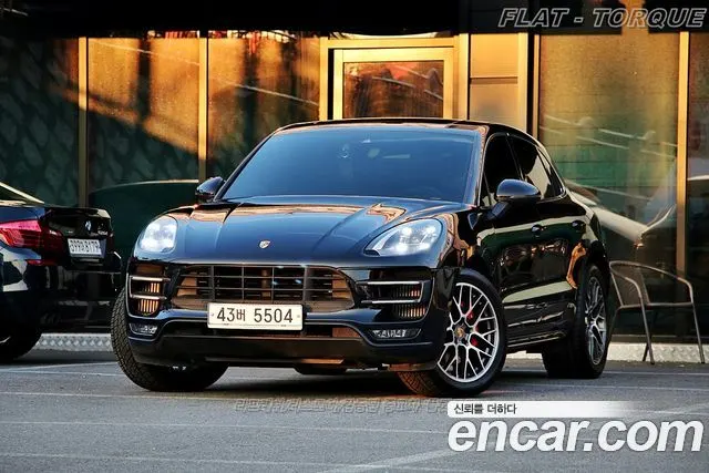 PORSCHE MACAN 2018 — 63 002 км, чёрный, Корея — под ключ — фото 12