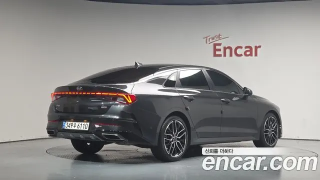KIA K5 2021 — 29 510 км, серый, Корея — под ключ — фото 1