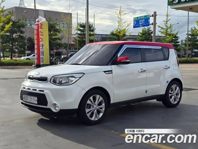 KIA SOUL 2015 — 67 000 км, белый, Корея — под ключ — фото 1