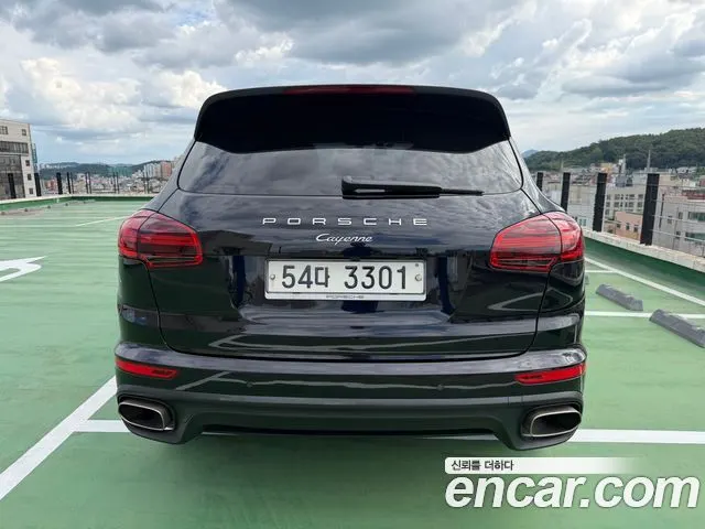 PORSCHE CAYENNE 2017 — 189 480 км, чёрный, Корея — под ключ — фото 4