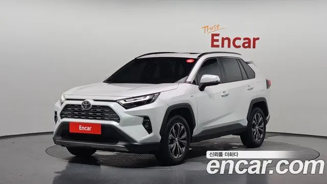 TOYOTA RAV4 2025 — 19 727 км, белый, Корея — под ключ — фото 11