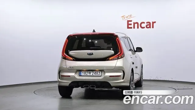 KIA SOUL BOOSTER 2019 — 90 805 км, светло-золотистый, Корея — под ключ — фото 4