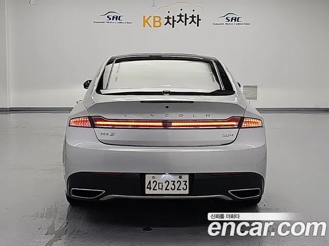 LINCOLN MKZ 2018 — 110 654 км, серебристо-серый, Корея — под ключ — фото 3
