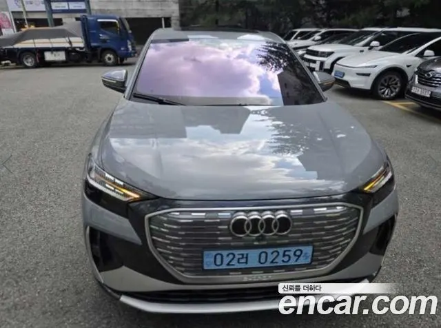 AUDI Q4 E-TRON — из Кореи под ключ