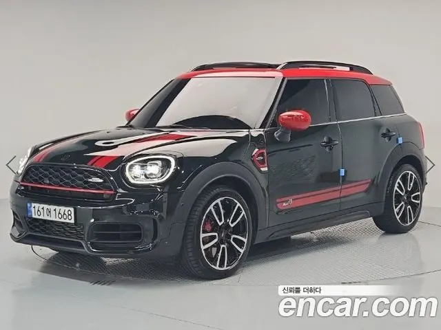 MINI COOPER S COUNTRYMAN 2022 — 17 913 км, чёрный, Корея — под ключ — фото 1