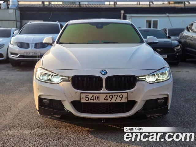 BMW 3 SERIES 2017 — 164 620 км, белый, Корея — под ключ — фото 11