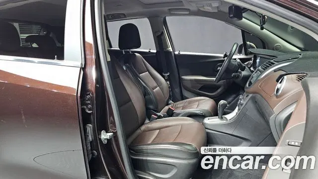 CHEVROLET TRAX 2015 — 129 243 км, коричневый, Корея — под ключ — фото 11