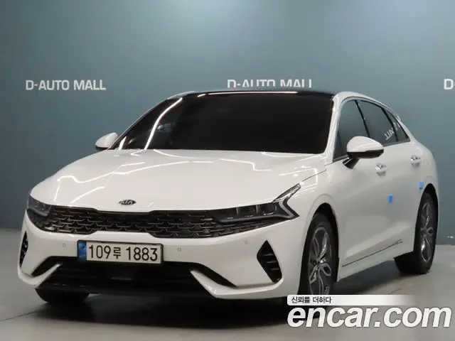 KIA K5 HYBRID 2021 — 73 000 км, белый, Корея — под ключ — фото 1