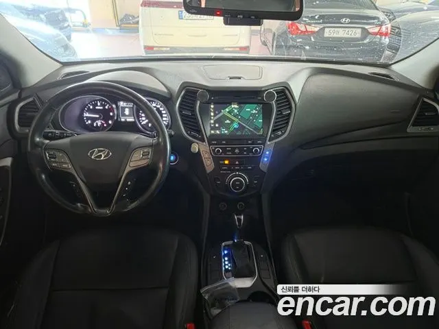 HYUNDAI SANTA FE 2016 — 283 000 км, чёрный, Корея — под ключ — фото 7
