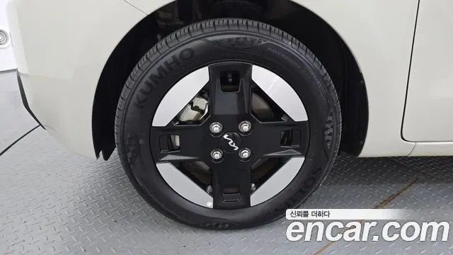 KIA KIA RAY EV 2024 — 50 123 км, белый-перламутр, Корея — под ключ — фото 5