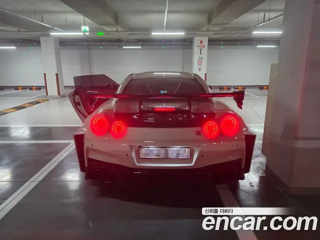 NISSAN GT-R 2010 — 145 000 км, белый, Корея — под ключ — фото 2