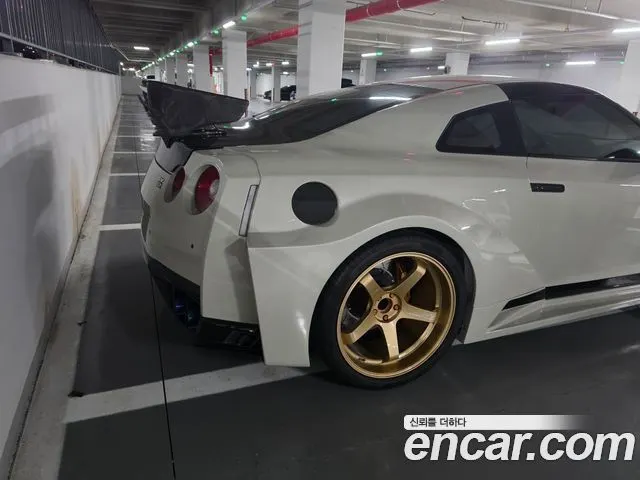 NISSAN GT-R 2010 — 145 000 км, белый, Корея — под ключ — фото 4