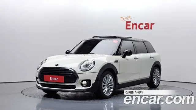 MINI COOPER CLUBMAN 2016 — 60 143 км, белый-перламутр, Корея — под ключ — фото 1