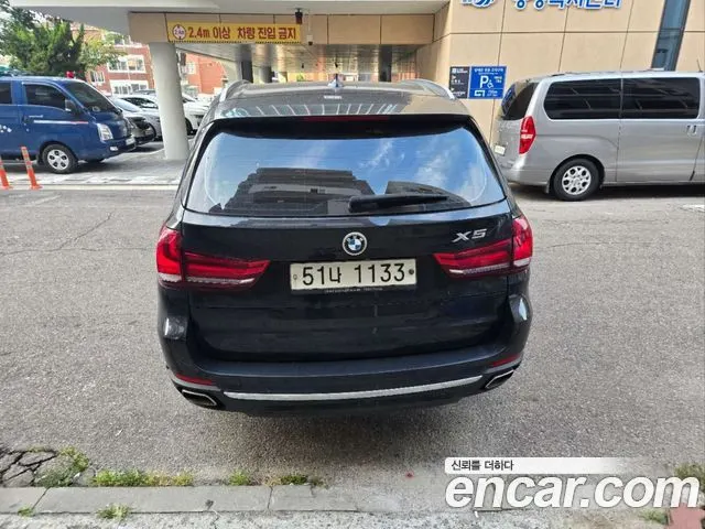 BMW X5 2018 — 290 000 км, чёрный, Корея — под ключ — фото 11