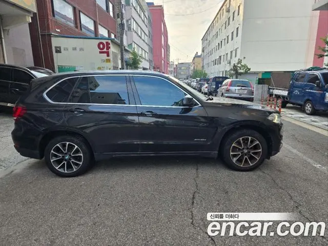 BMW X5 2018 — 290 000 км, чёрный, Корея — под ключ — фото 10