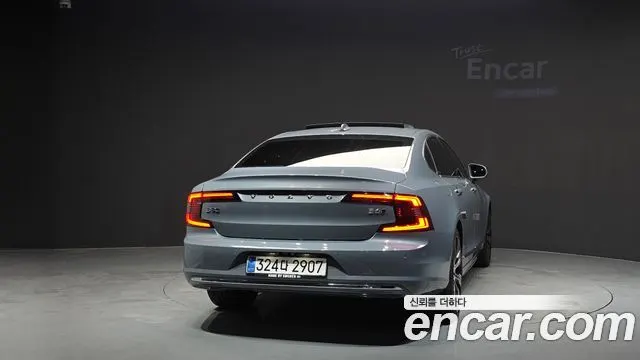 VOLVO S90 2023 — 33 535 км, серебристо-серый, Корея — под ключ — фото 4