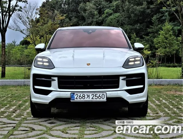 PORSCHE CAYENNE 2024 — 15 800 км, белый, Корея — под ключ — фото 3