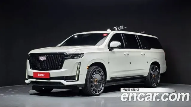 CADILLAC ESCALADE 2021