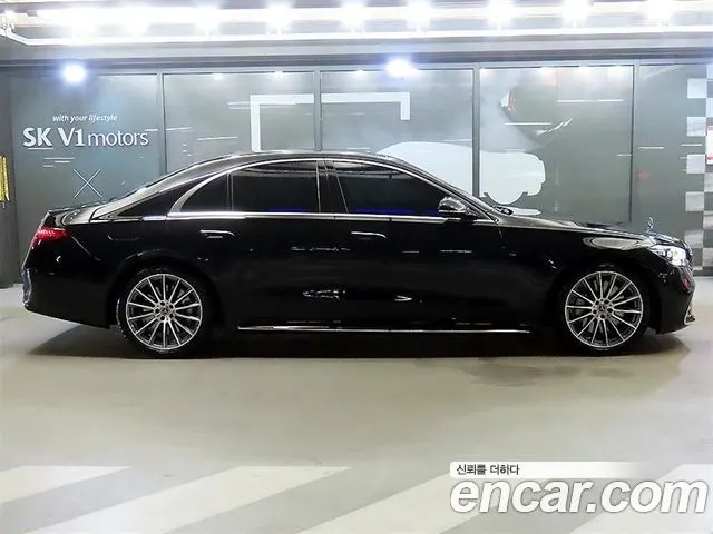 MERCEDES-BENZ S-CLASS W223 2026 — 4 700 км, чёрный, Корея — под ключ — фото 3