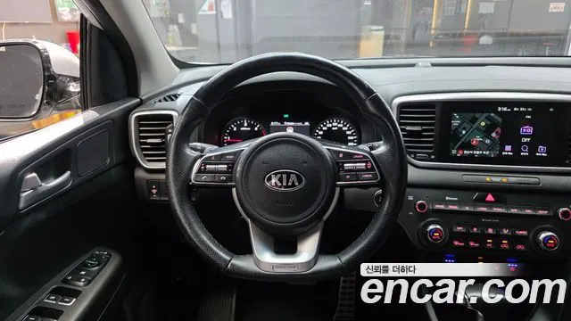 KIA SPORTAGE THE BOLD 2022 — 125 054 км, серебристый, Корея — под ключ — фото 12