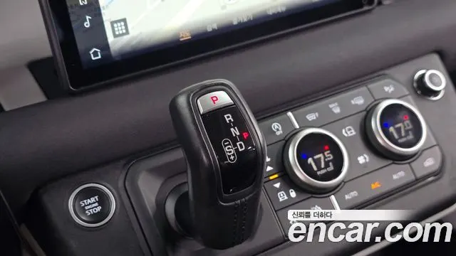 LAND ROVER DEFENDER 2020 — 42 967 км, светло-золотистый, Корея — под ключ — фото 8