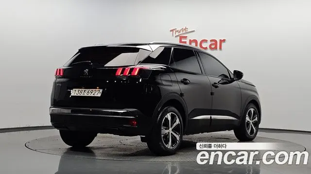 PEUGEOT 3008 2019