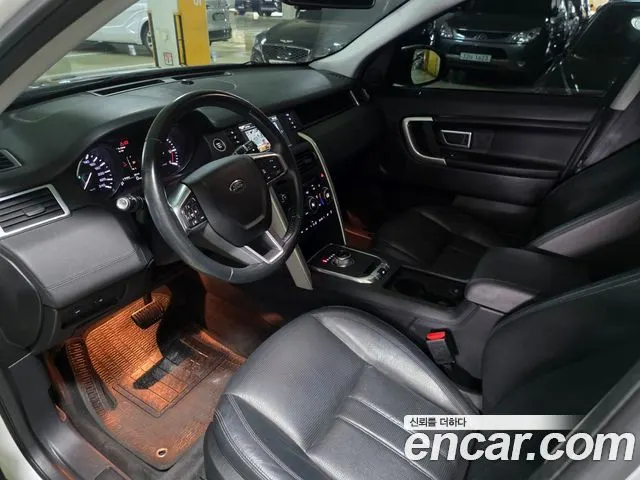 LAND ROVER DISCOVERY SPORT 2016 — 137 992 км, белый, Корея — под ключ — фото 10