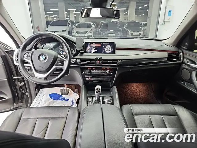 BMW X6 2015 — 198 689 км, чёрный, Корея — под ключ — фото 7