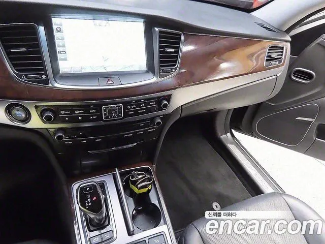 HYUNDAI EQUUS 2015 — 212 450 км, чёрный, Корея — под ключ — фото 9