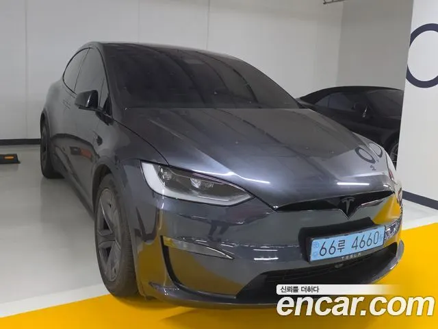 TESLA MODEL X 2026