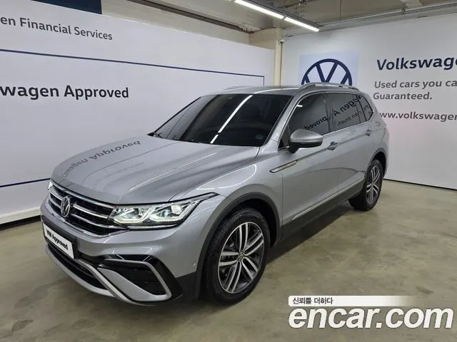 VOLKSWAGEN TIGUAN ALLSPACE 2024 — 13 263 км, серебристо-серый, Корея — под ключ — фото 11