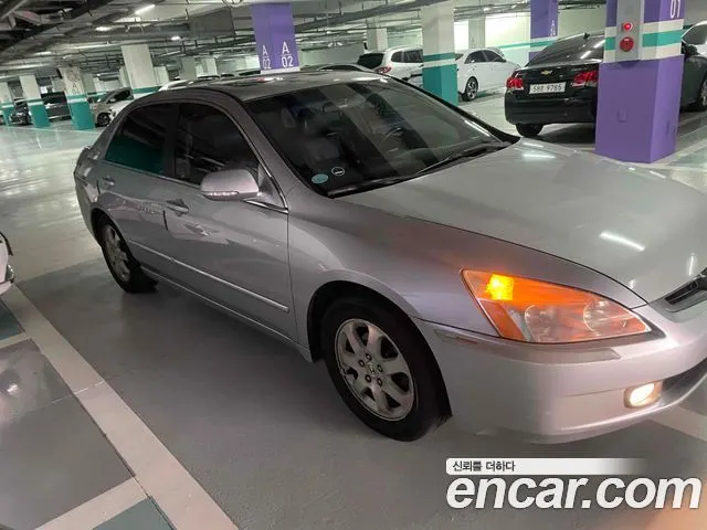 HONDA ACCORD 2005 — 240 000 км, серебристый, Корея — под ключ — фото 6