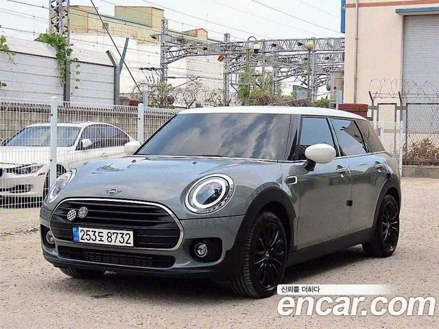 MINI COOPER CLUBMAN 2023