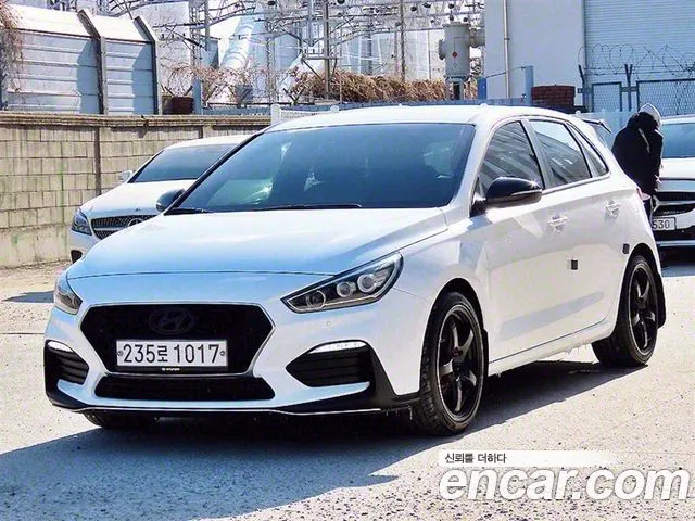 HYUNDAI I30 — из Кореи под ключ