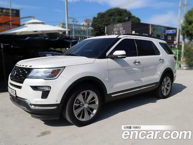 FORD EXPLORER 2018 — 147 019 км, белый, Корея — под ключ — фото 1
